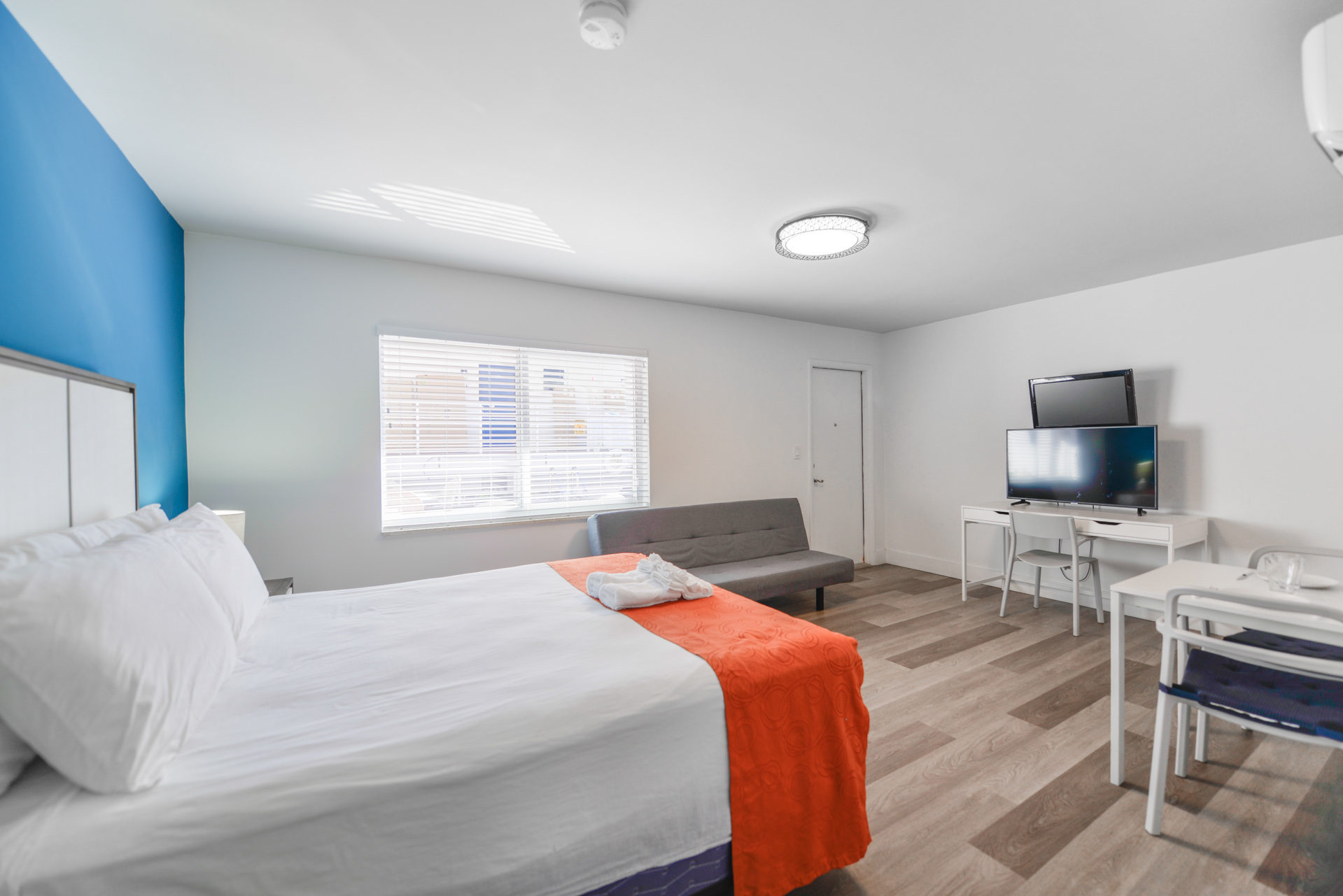 RE The Mariner Hotel, apt